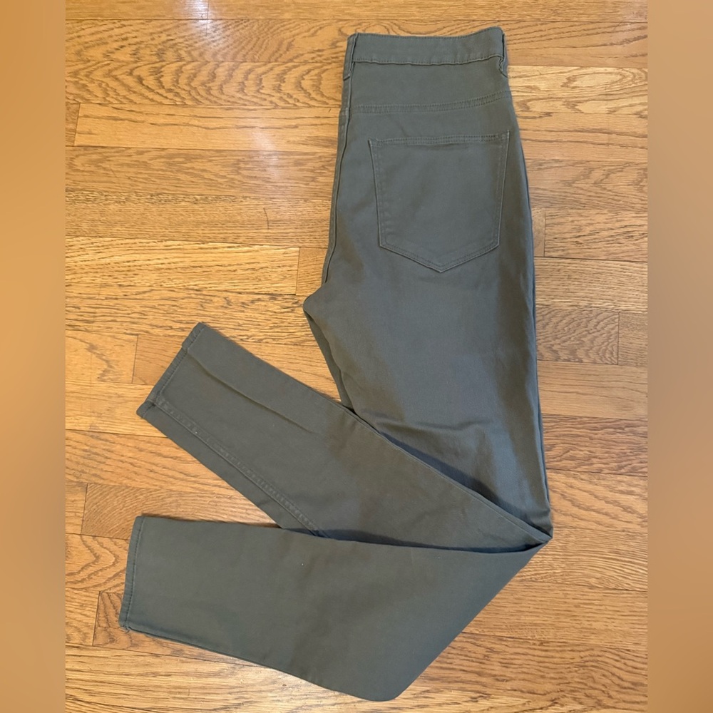 Divided Olive high waist Skinny Pants size 8